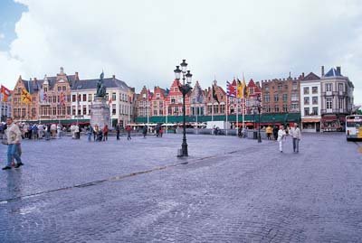aib035060.jpg