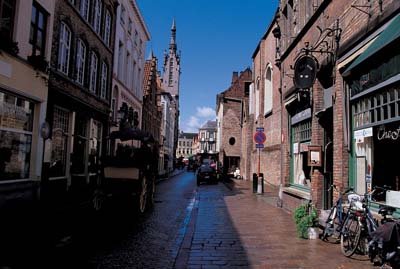 aib035072.jpg
