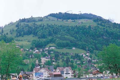 aib037019.jpg